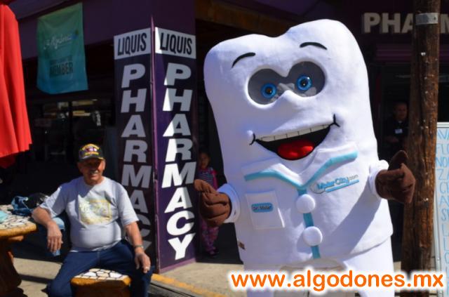 Dr. Molar in Los Algodones