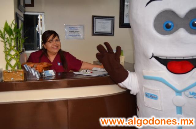 Dr. Molar in Los Algodones